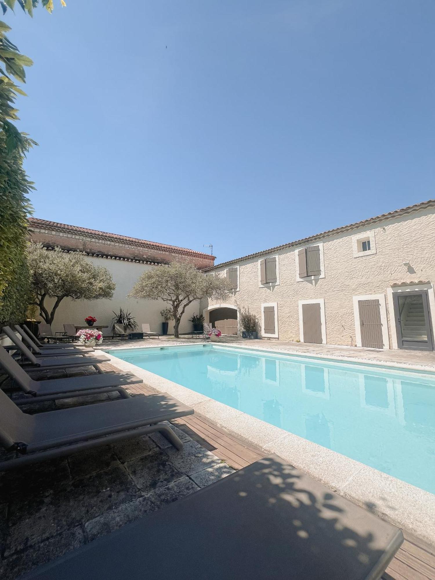 Hotel Les Magnanarelles Maussane-les-Alpilles Exterior photo